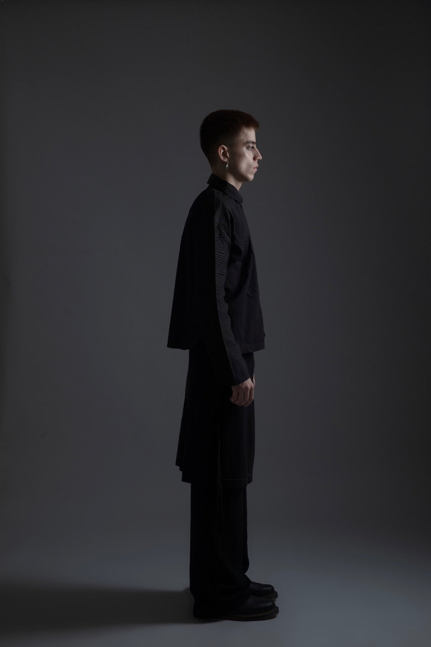DROP SHOULDER PLEATED SHIRT