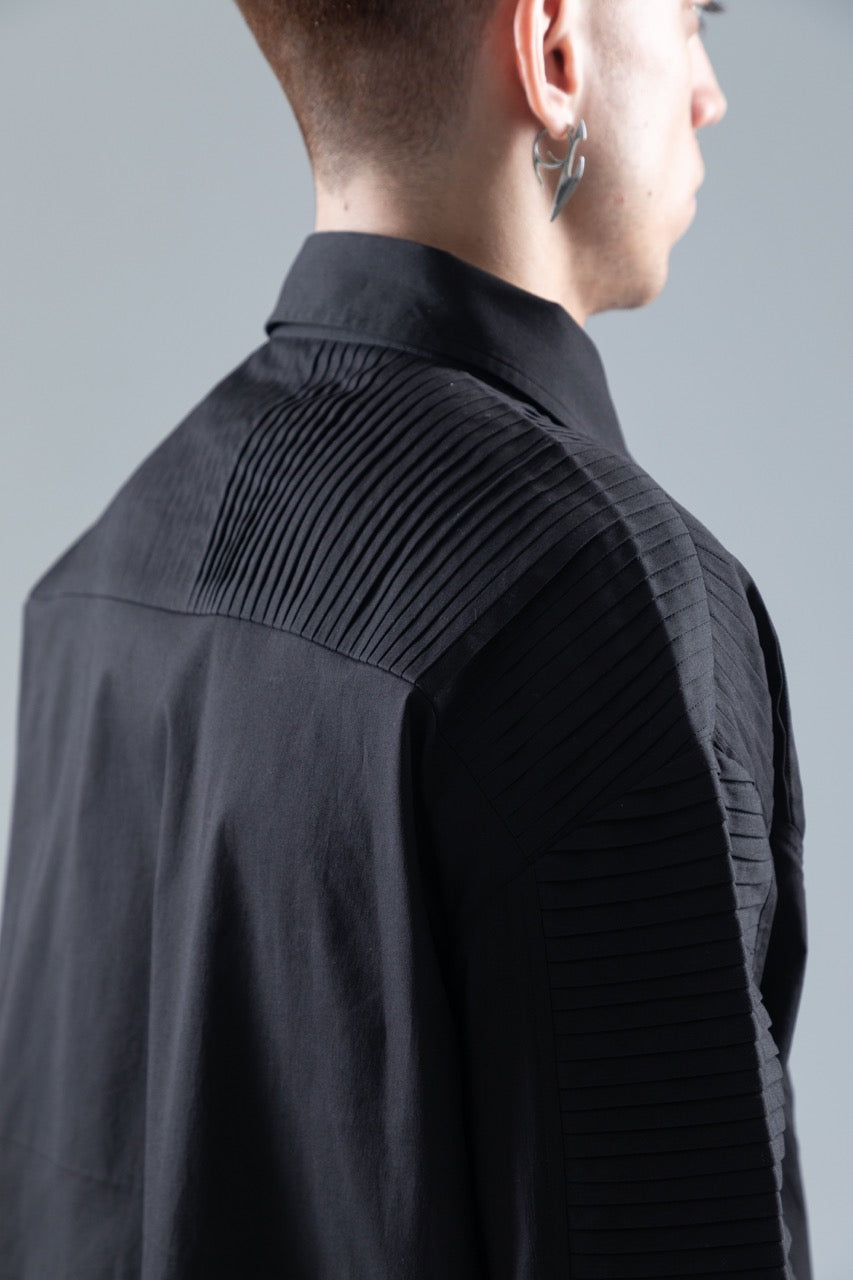 DROP SHOULDER PLEATED SHIRT