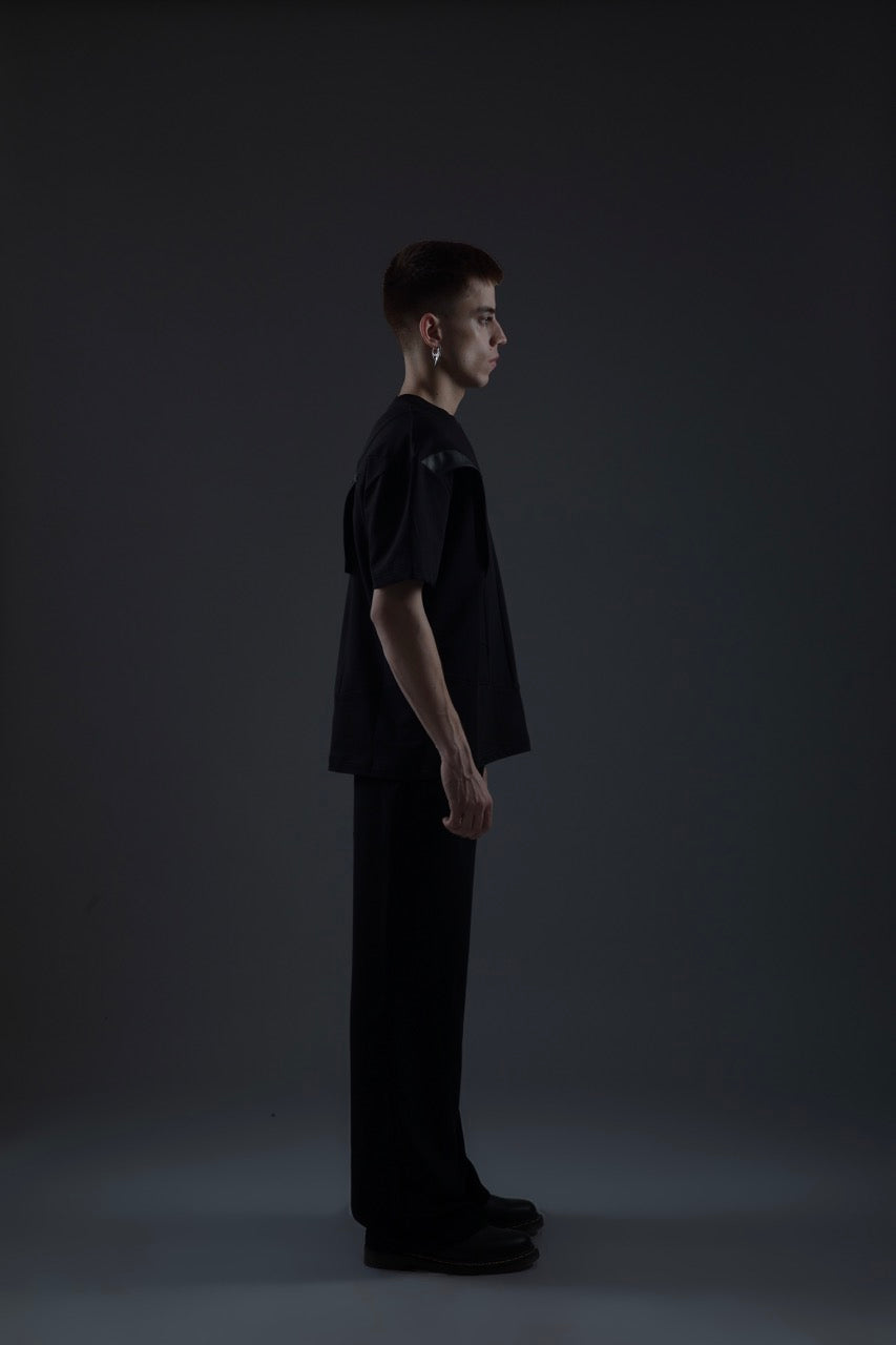 BLACK PANELLED TEE WITH LEATHER ACCENTS