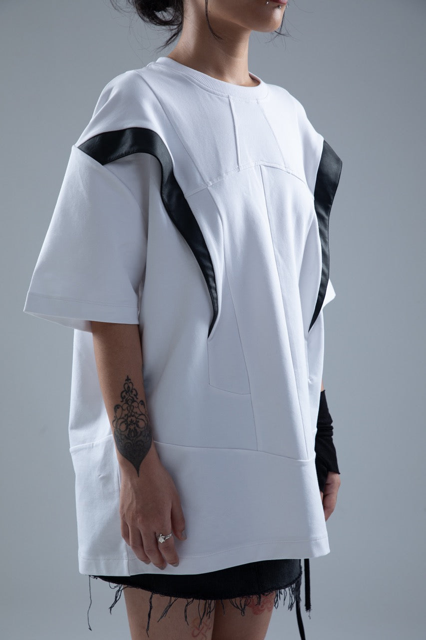 WHITE PANELLED TEE WITH LEATHER ACCENTS