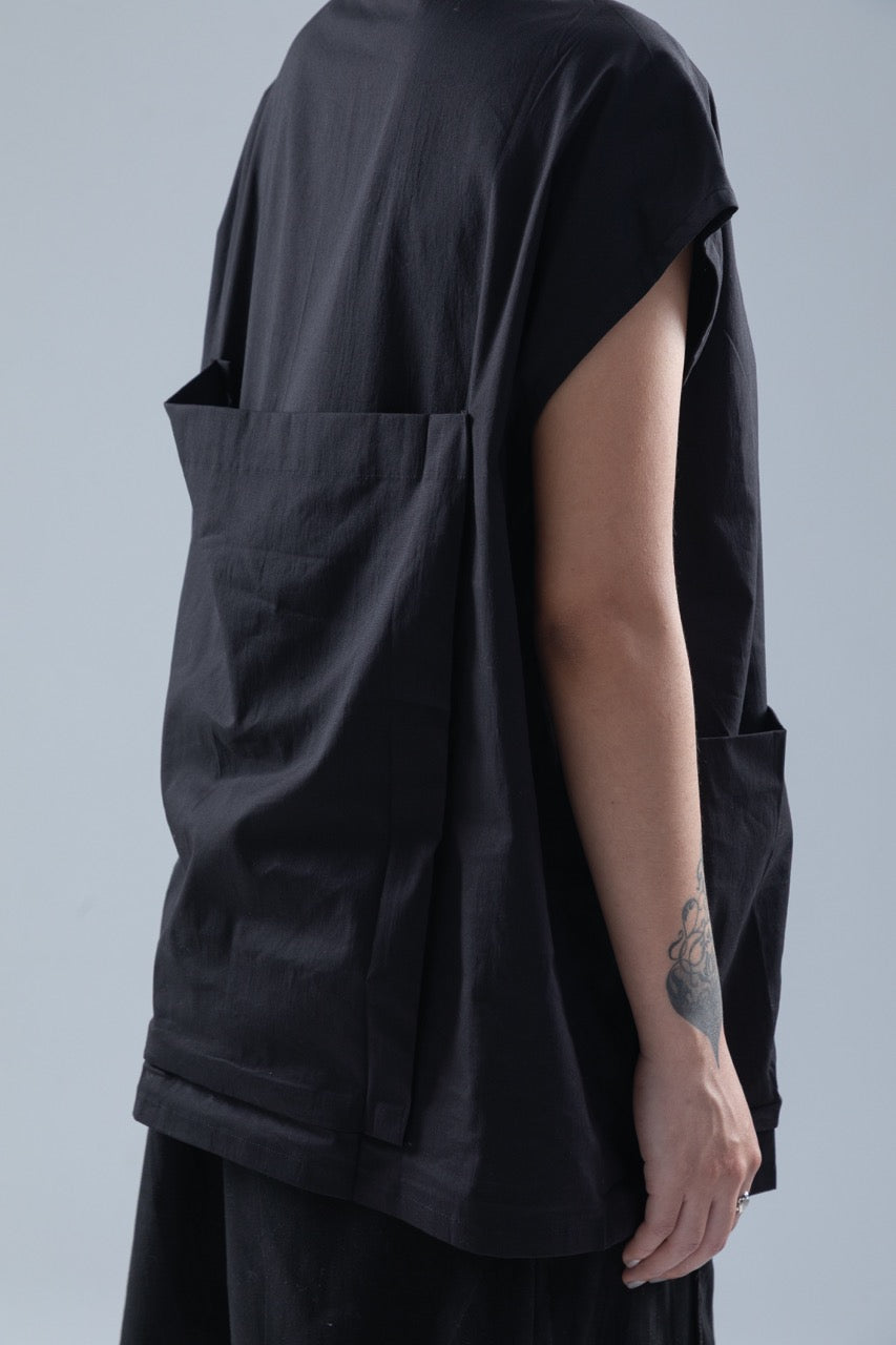 CUT SLEEVES VEST SHIRT