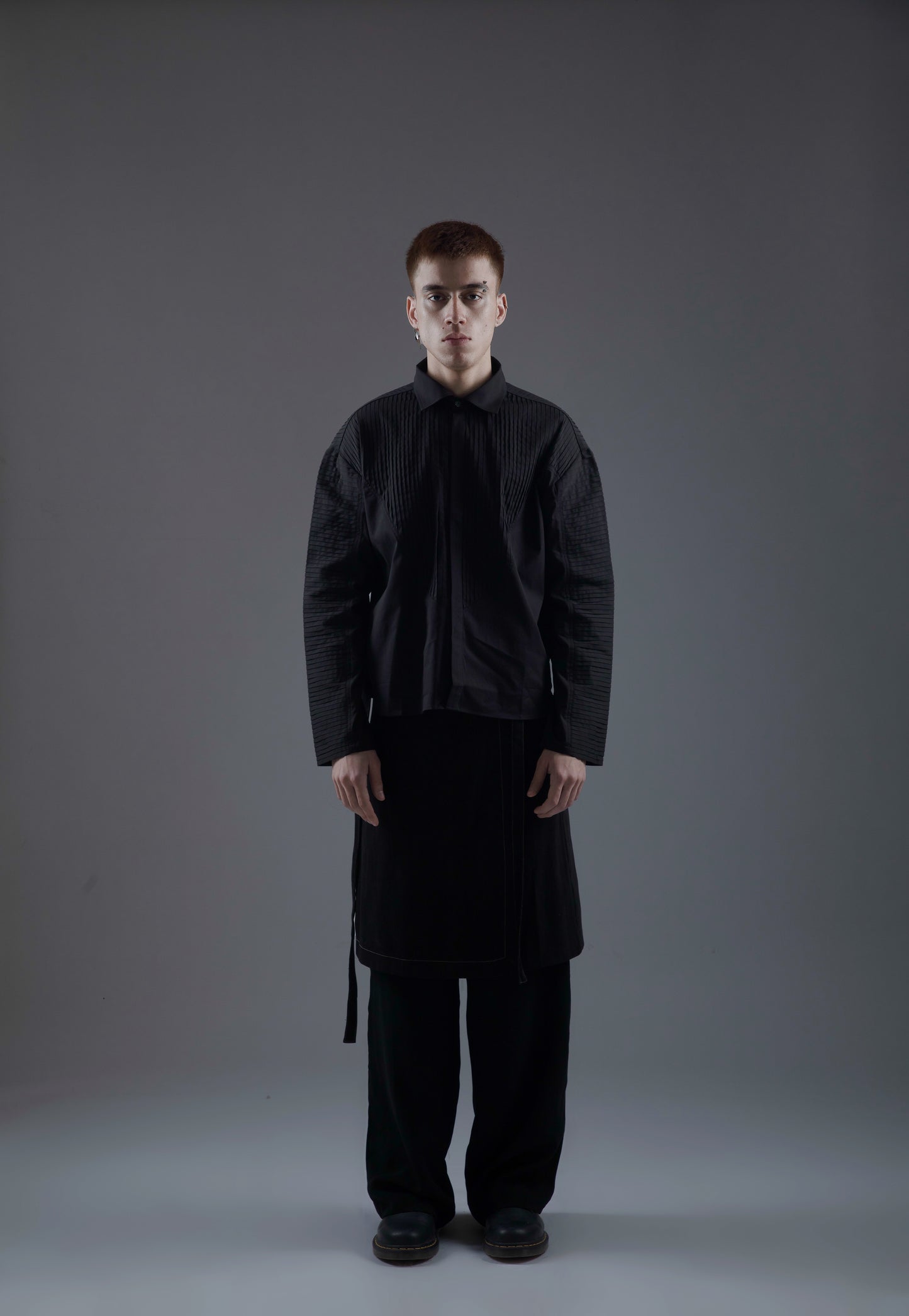 DROP SHOULDER PLEATED SHIRT