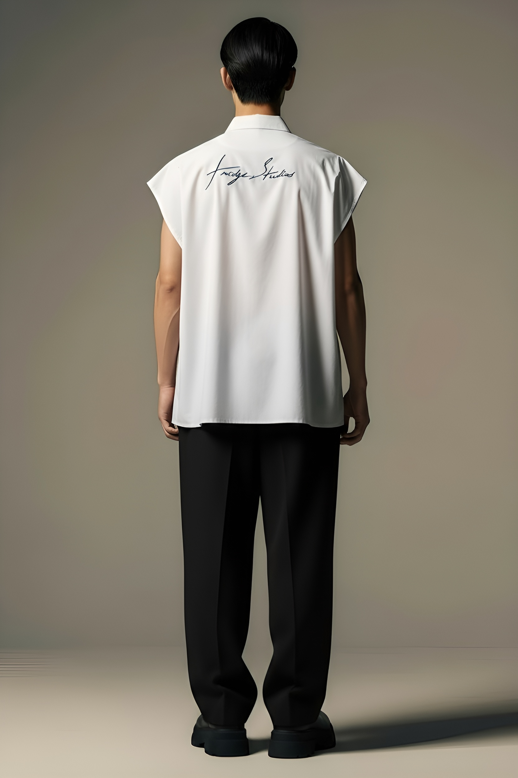 CUT SLEEVES ABSTRACT SHIRT