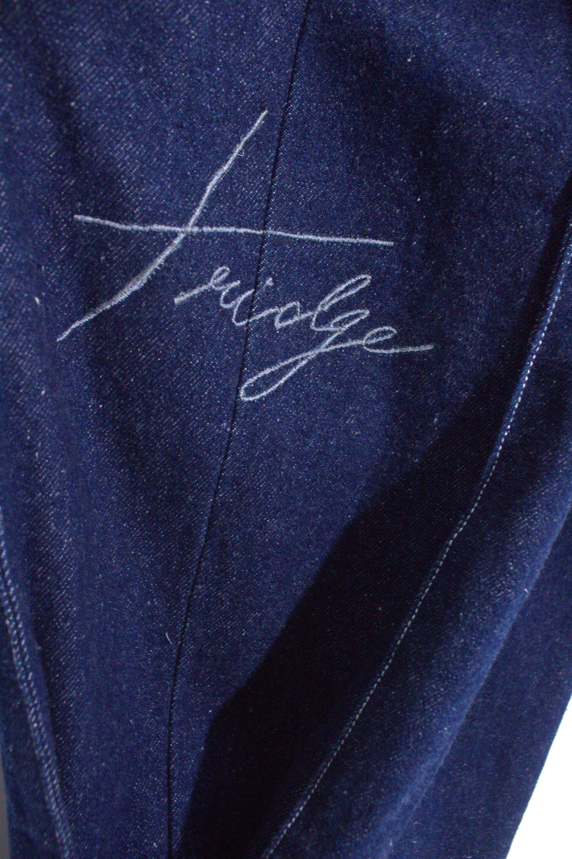 Blue open panel denim